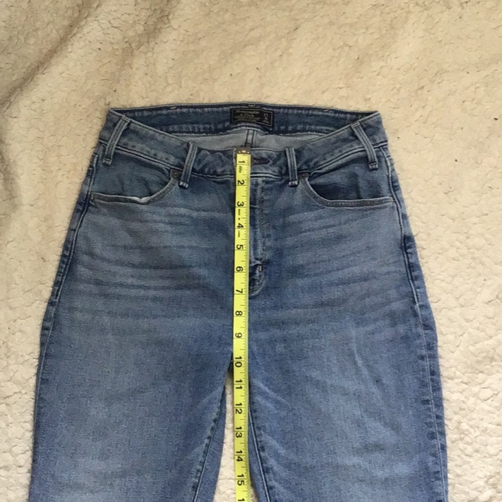 🌸 Abercrombie 🌴 Simone high rise fray hem ankle Jeans - Picture 10 of 13